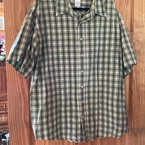 Old Navy Green Casual Button Down Shirt xxl